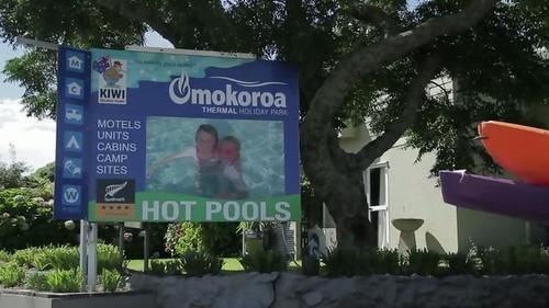 Omokoroa Kiwi Holiday Park Tauranga Bagian luar foto