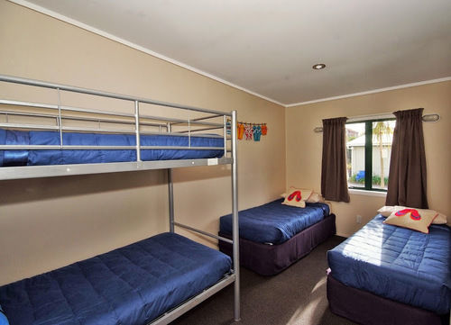 Omokoroa Kiwi Holiday Park Tauranga Bagian luar foto