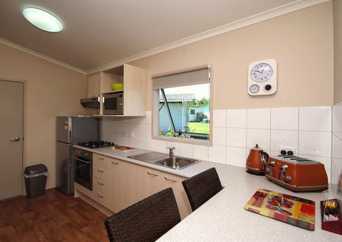 Omokoroa Kiwi Holiday Park Tauranga Bagian luar foto